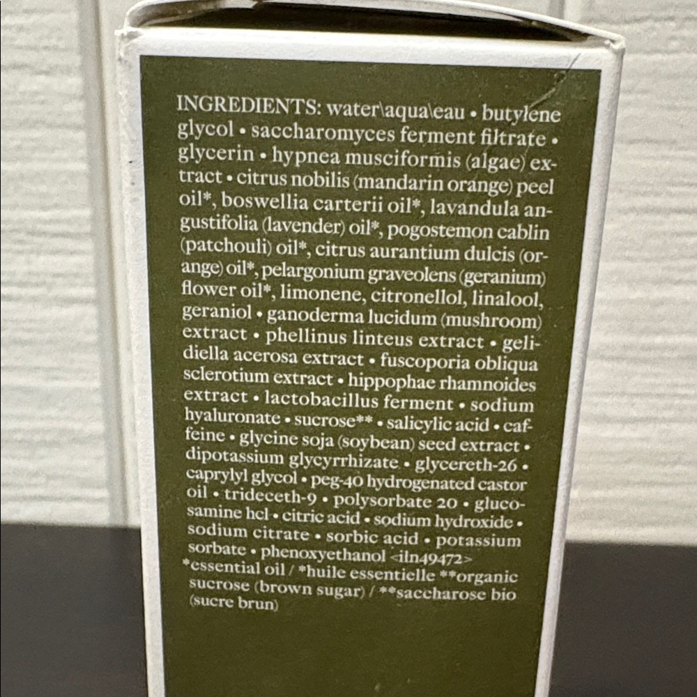 NEW Origins Mega-Mushroom Resilience in Olive Green - Picture 6 of 7